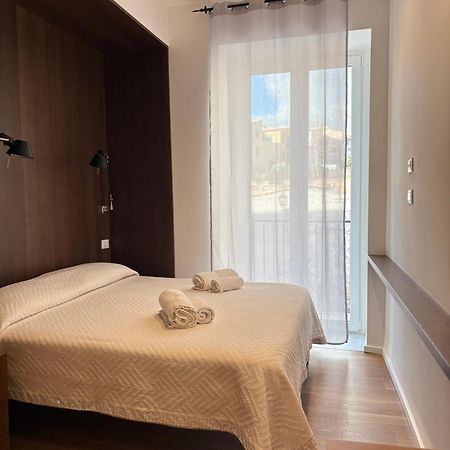 B&B Sulle Vie Del Capo Palermo Exteriör bild