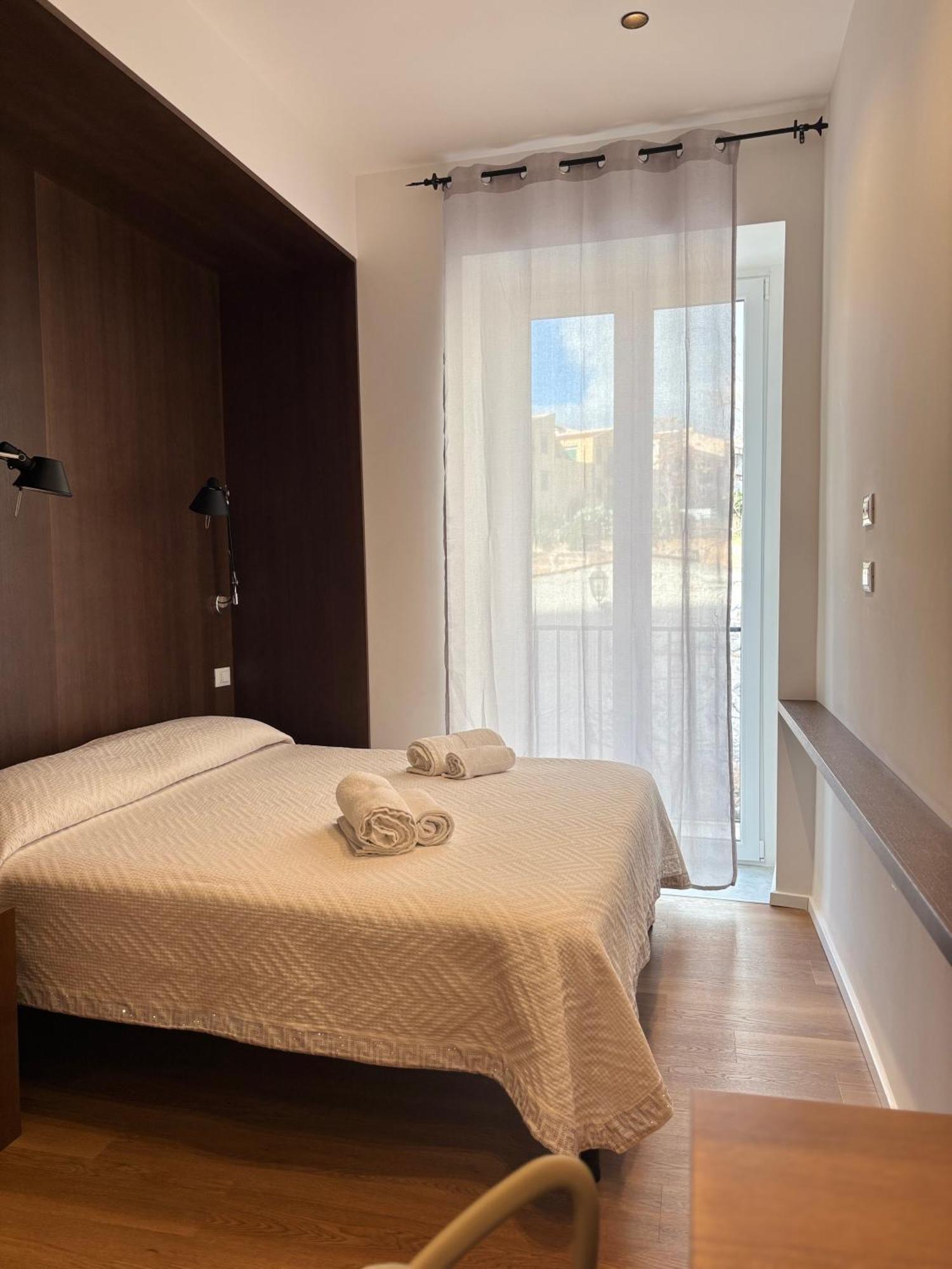 B&B Sulle Vie Del Capo Palermo Exteriör bild